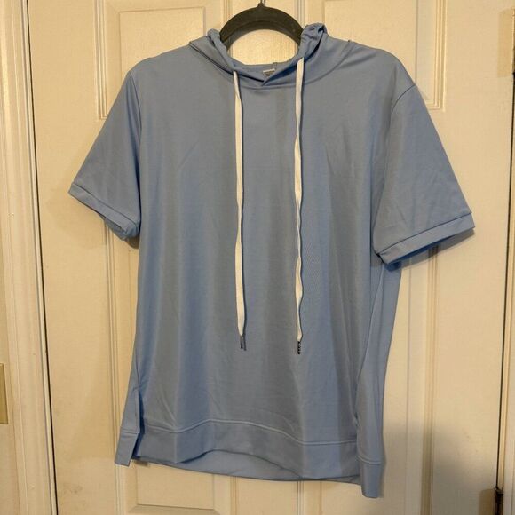 Light Blue Short-Sleeve Hooded Shirt – Size Large, NWOT, Casual Unbranded Pullov - Picture 1 of 3